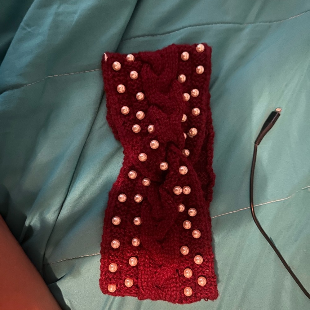 Elegant Burgundy Knit Headband with Pearls